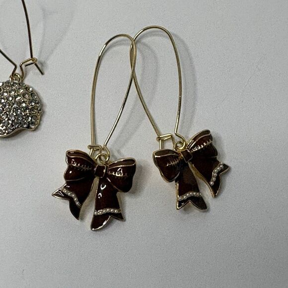 Women’s Dangle Football Earrings Faux Pave Crystals Football Helmet Bows NWOT - Picture 4 of 4